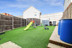 Photo 30- click for photo gallery